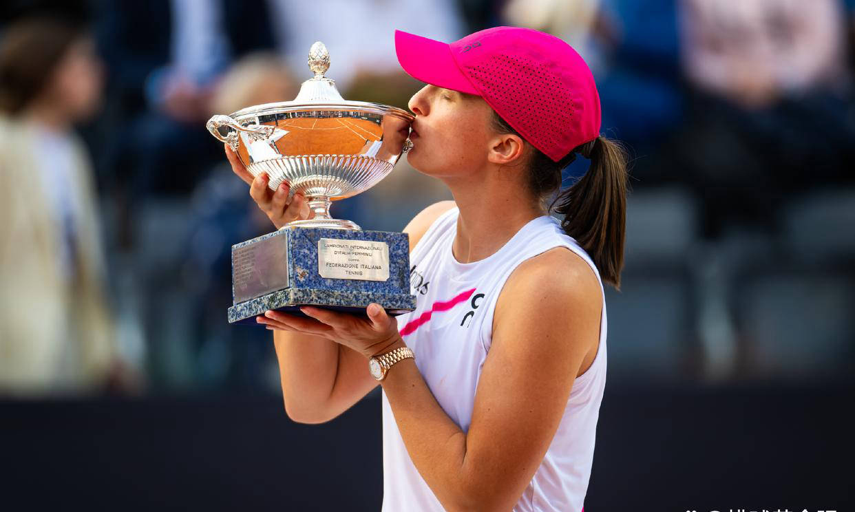 九游体育APP包含科维托娃在SKT比赛中回归赛场，惊险取胜引发热议！的词条